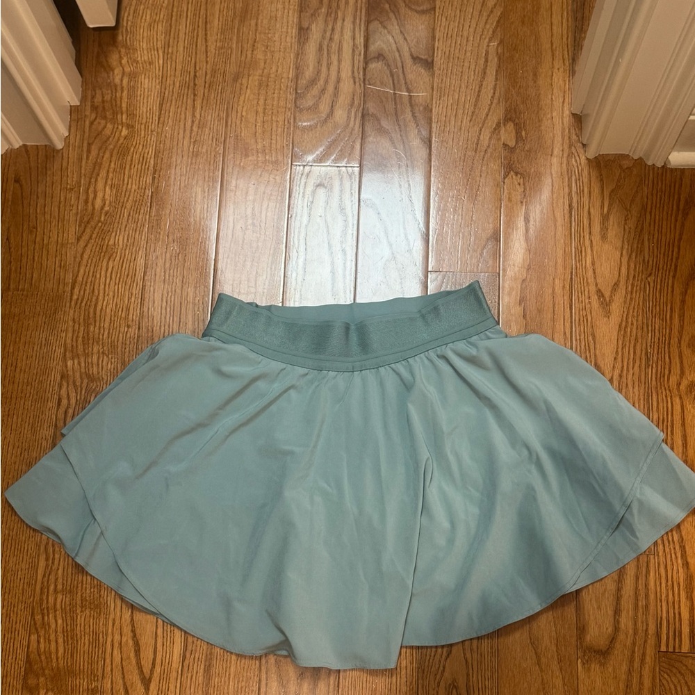 Lululemon Athletica Teal Mini Skirt